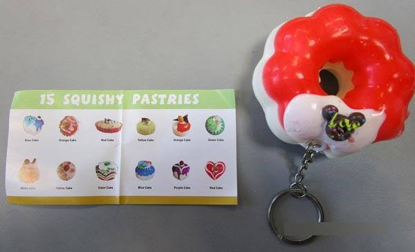 En Shrine — Cake fridge magnet