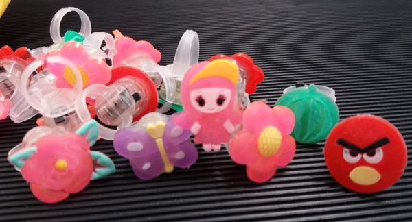 Luminous rings new children's toys flash gifts LED