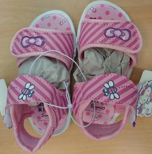 SANRIO — Hello Kitty
