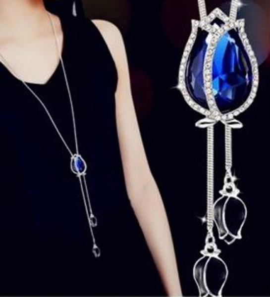 Fashion Charm Statement Crystal Pendant