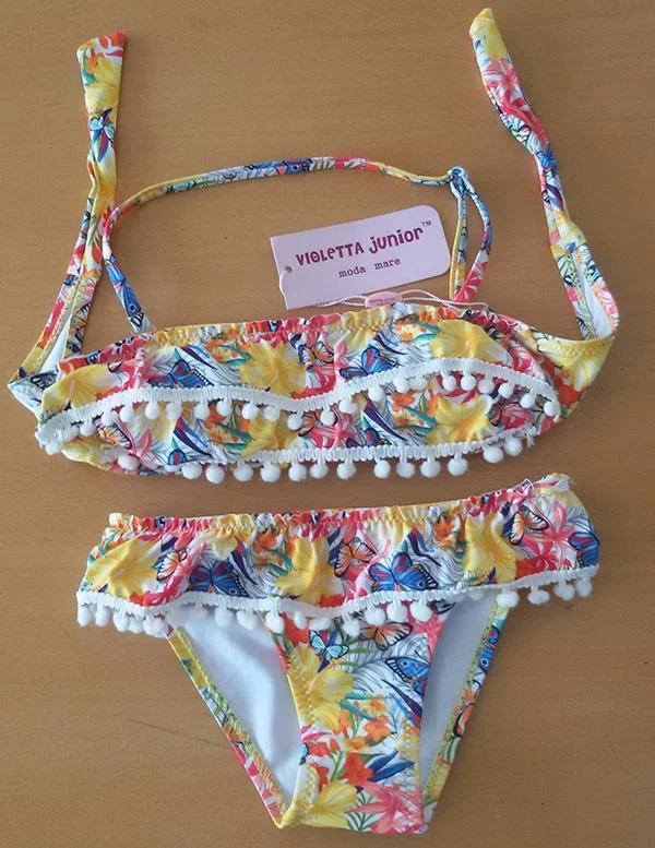 Violetta Junior — Moda mare