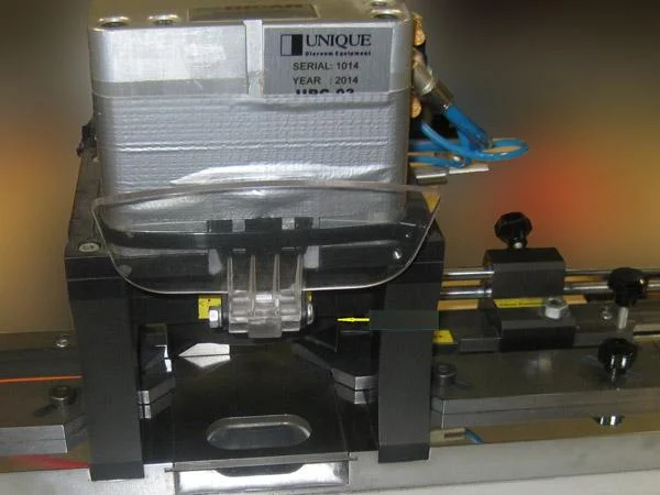 Unique Dieroom Equipment — Pneumatic cutting machine