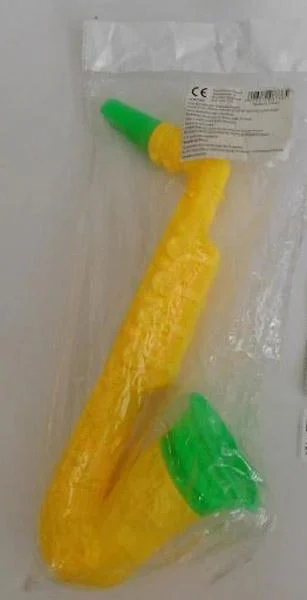 Toy saxophone
