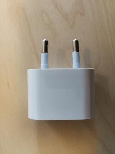 Flextronics (COUNTERFEIT) — Charger