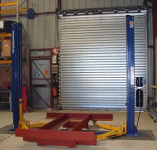 Prestige Lift — Vehicle lift