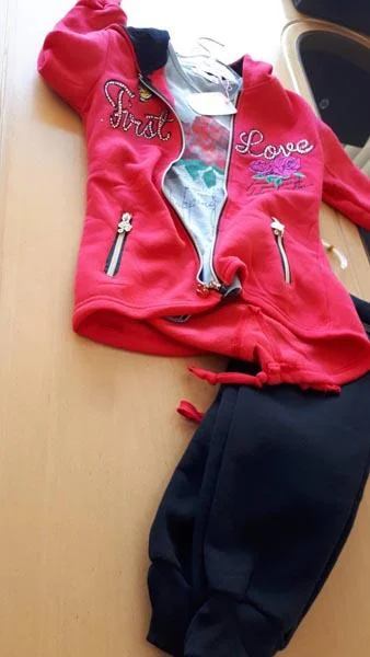 Child Face — Girls' clothing set