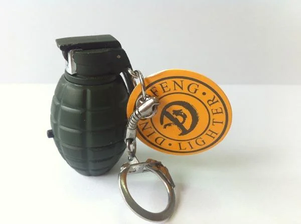 DING FENG — Novelty lighter