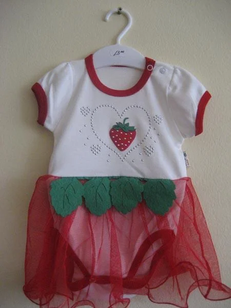 Beyaz — Children’s dress