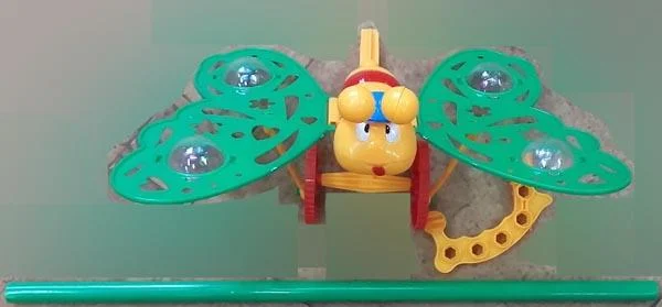 Toys Group — Motyl