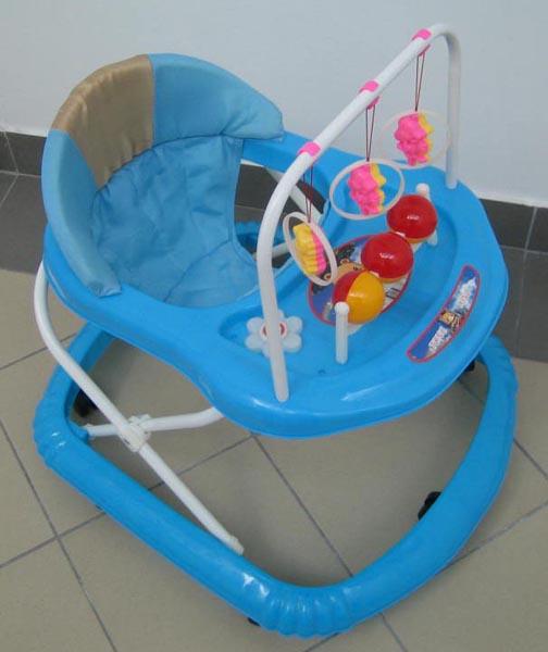 Tong Xing — Baby walker
