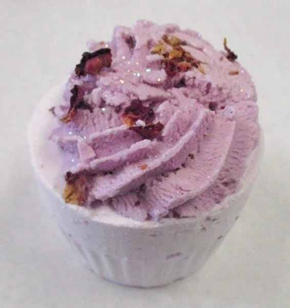 DEUNAPIEZA — Bomba de bano efervescente y karité (Effervescent shea butter bath bomb)