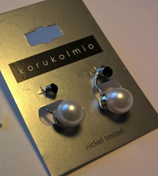 Korukolmio — Earrings