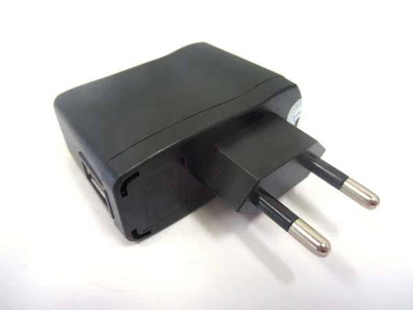 AC DC ADAPTER