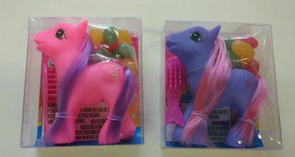 Fantasy Toys & Candies — Plastic toy with sweets