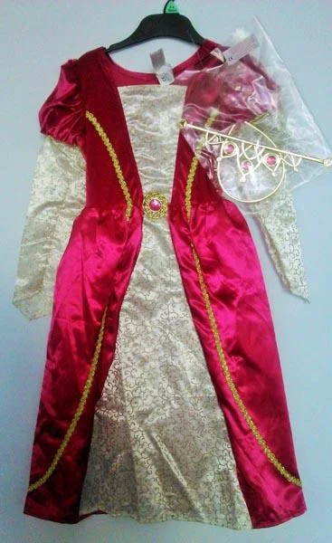F&F (by TESCO) — Princess Dress Up