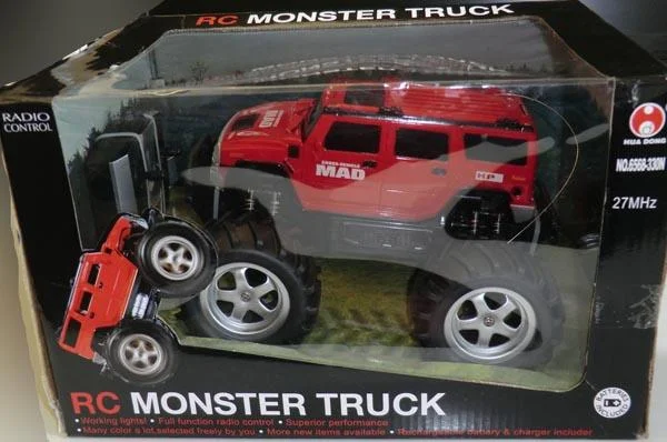 Hua Dong — RC Monster Truck - Cross-Vehicle MAD
