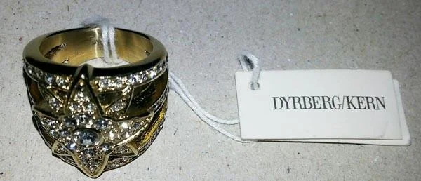 Dyrberg/Kern — Ring