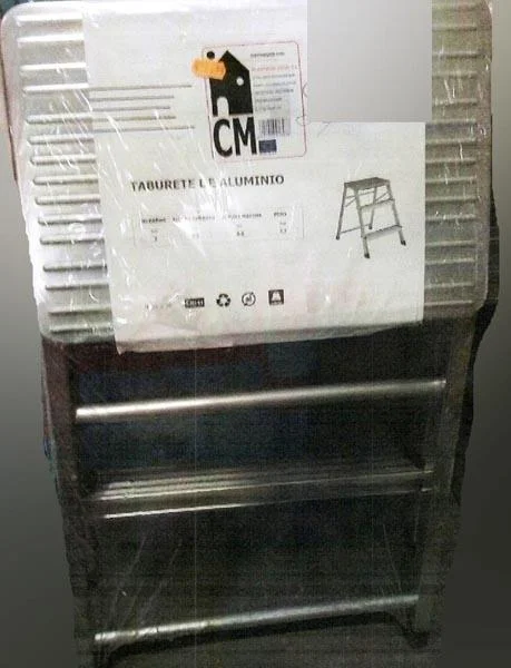 CM — Taburete de Aluminio ('Aluminium stool')