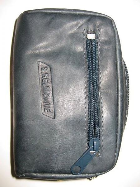S. Belmonte — Leather key-holder