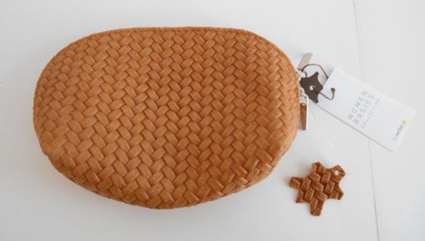 Veritas — Leather toiletry bag
