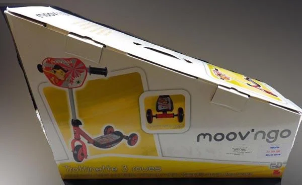 MOOV'NGO — Trottinettes 3 roues ('3-wheeled scooter')