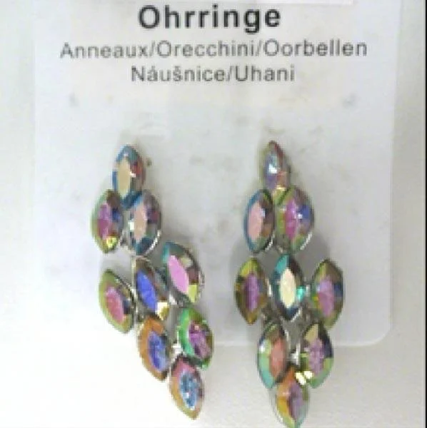 Ohrringe ('Earrings')