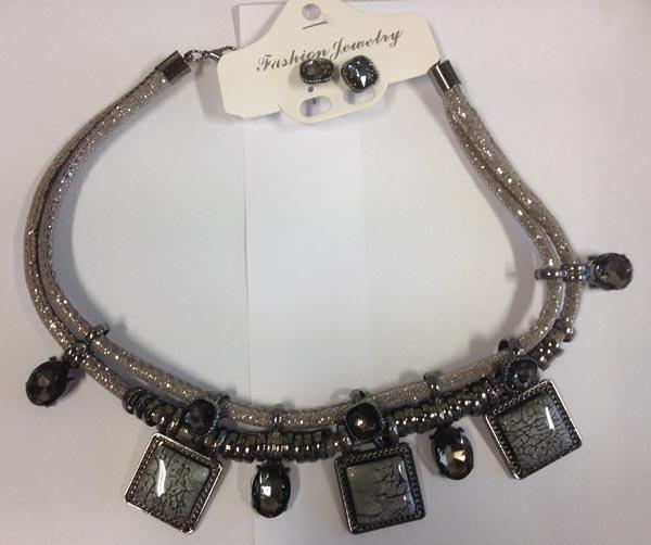Fashion Jewelry — Jewellery set