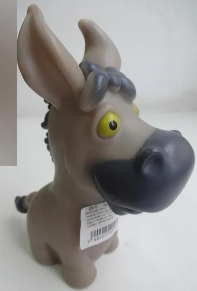 HAPPY RANCH — Squeezable toy
