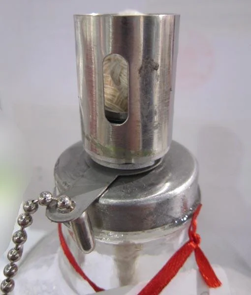 La Grandeur — Decorative oil lamp