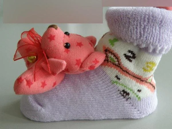aura.via — Babies' booties