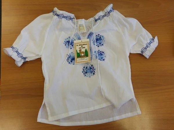 N. MYLONAS & CO — Girls' blouse