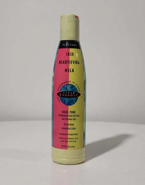 Clear Essence — Skin Beautifying Milk - Maxi Tone