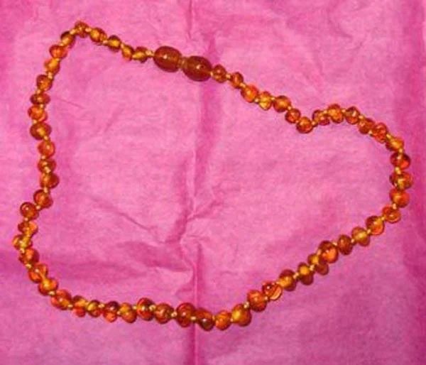 AURIS — Amber jewellery for children