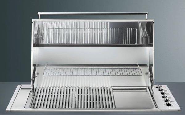 SMEG — Gas barbecue