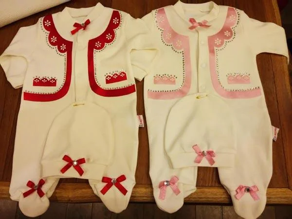 NECIX'S — Babies' clothing set