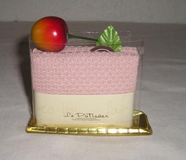 Le Patissier — Mille-Feuille Peach
