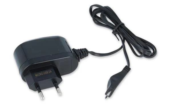 FOREVER — TRAVEL CHARGER Micro