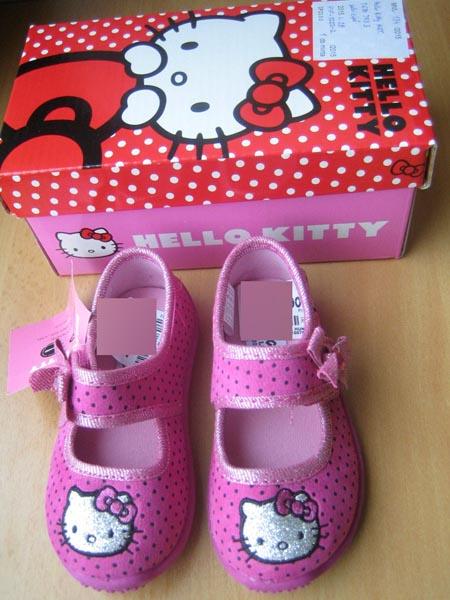 Hello Kitty, Sanrio — Babies' shoes