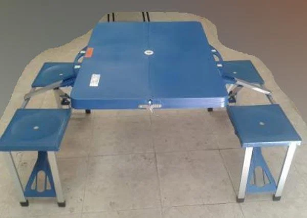 AKTIVE SPORT — Folding camping table and stools