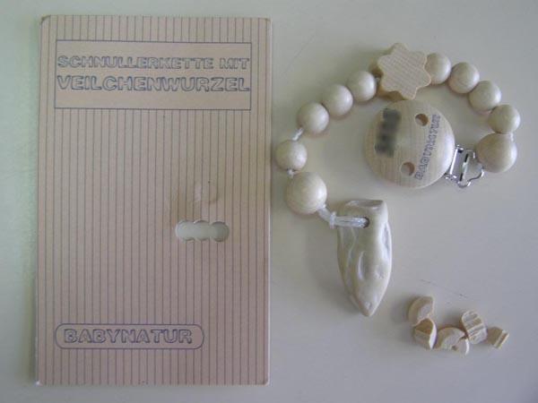 BABYNATUR — 'Schnullerkette mit Veilchenwurzel' (soother chain with iris root)