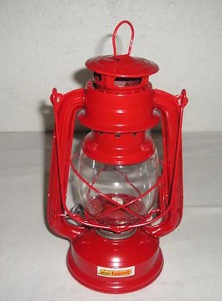 Favorit — Red Oil Lamp