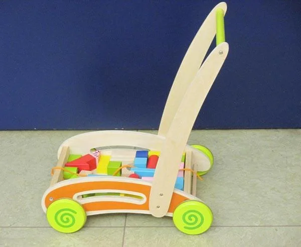 Eichhorn — Activity Walker (Spiel- und Lauflernwagen)