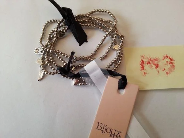 Bijoux by us — Unknown