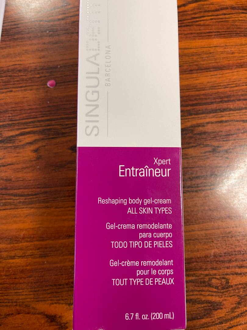 singuladerm — singuladerm xpert entraineur gel creme remodelant  pour le corps