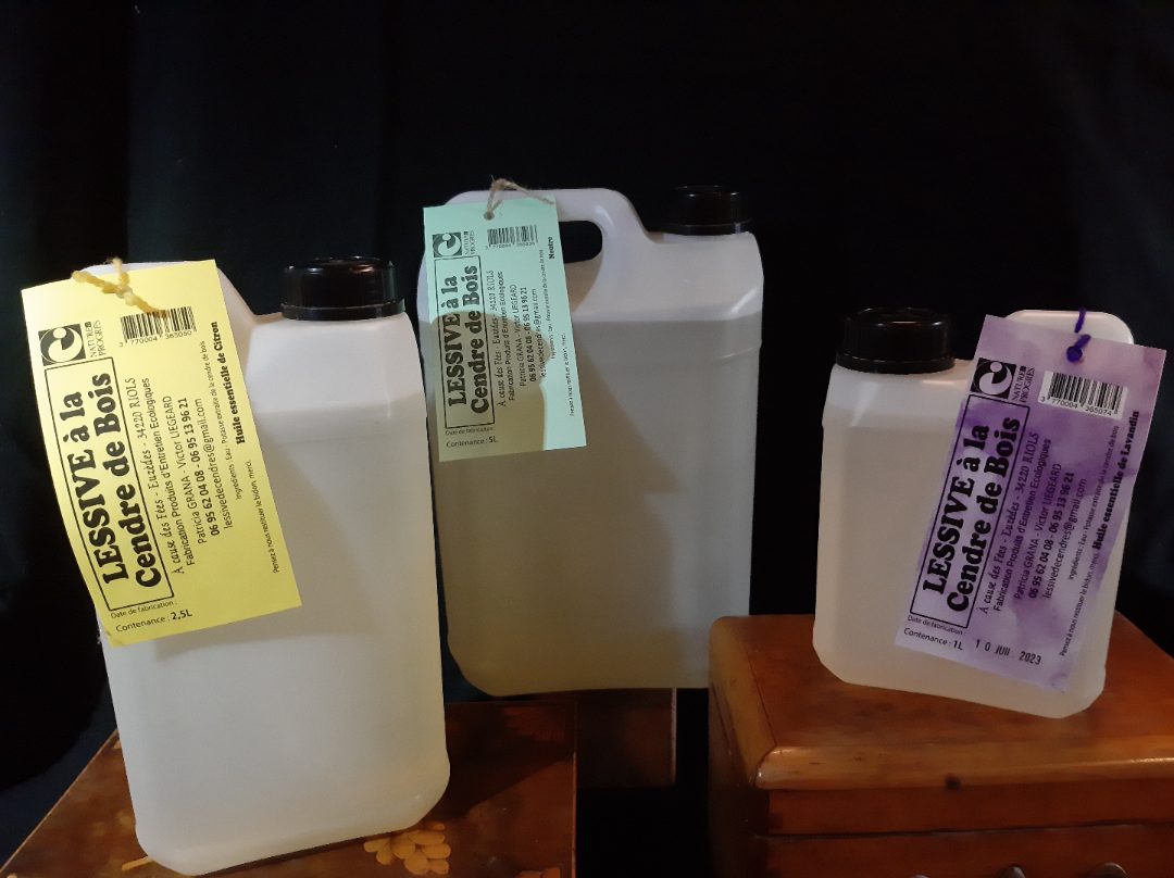 a cause des fées — lessive à la cendre de bois