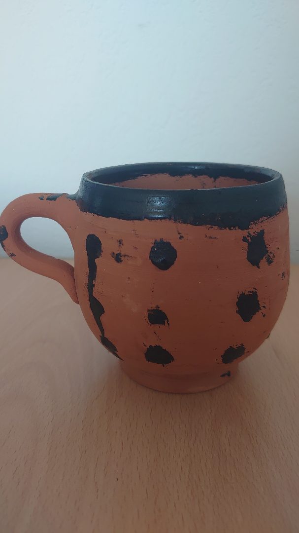 / — céramique - tasse terre cuite non vernie