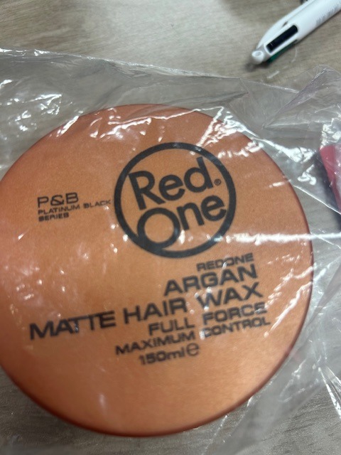 red one — argan matte hair wax