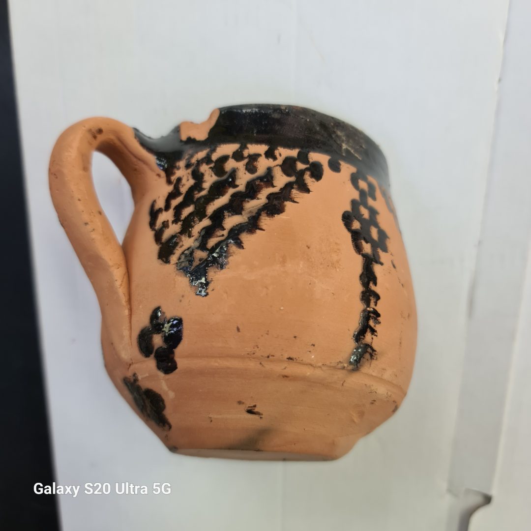 sans marque — tasse terre cuite décorée