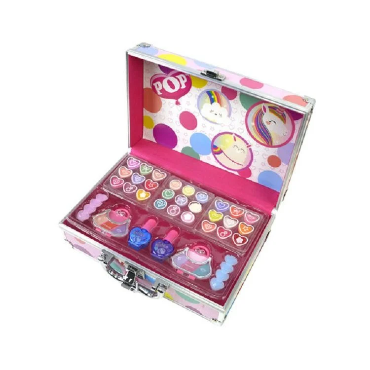markwins — pop girl color train case