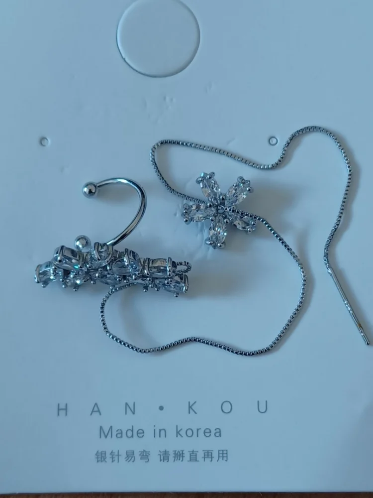 han kou — boucle d'oreille